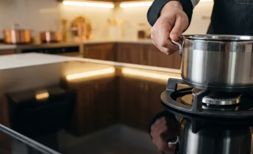 Estufa vidrio templado: ¿Es resistente para el uso diario?